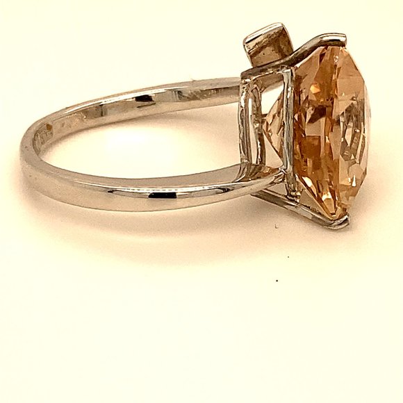 Imperial Topaz 11.50ct Solid 18K White Gold Ring - Picture 3 of 6